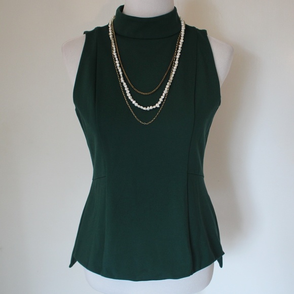 White House Black Market Tops - WHITE HOUSE BLACK MARKET Size 8 Green Blouse